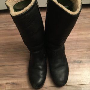 UGG sheepskin winter water-resistant leather boots, size 10